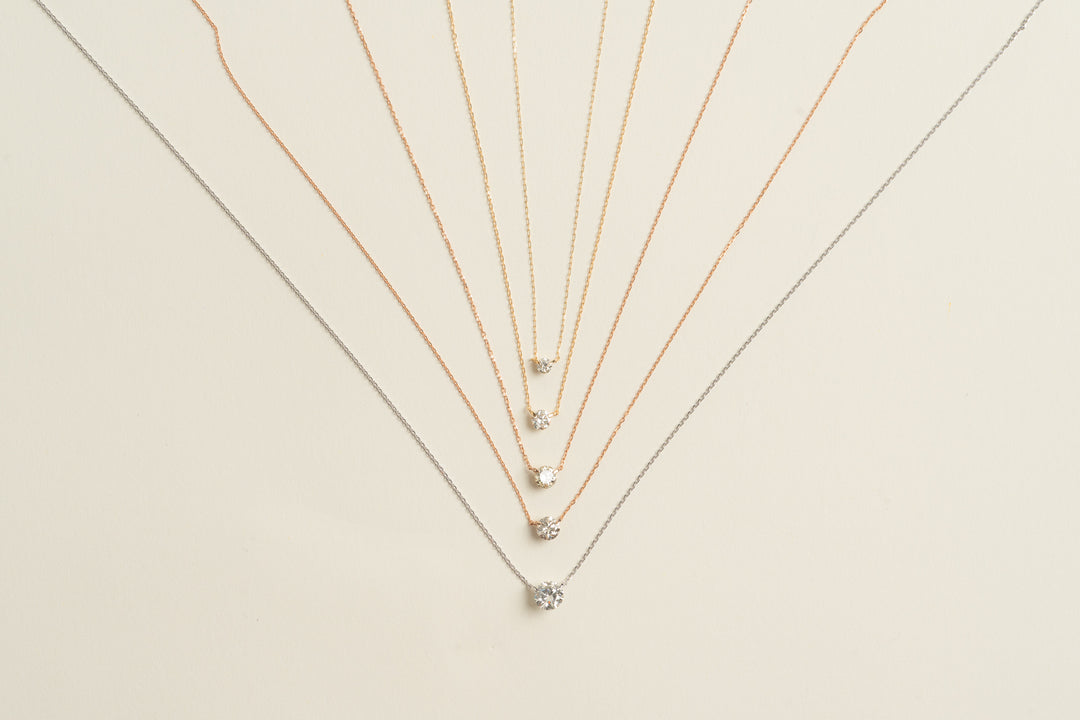 Floating Diamond .10ct.