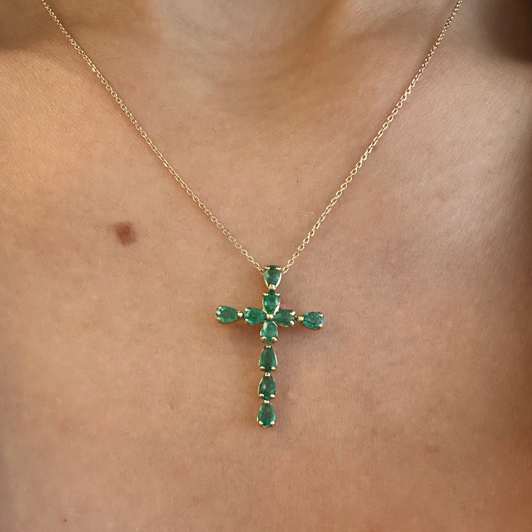 La Cruz Emerald Necklace