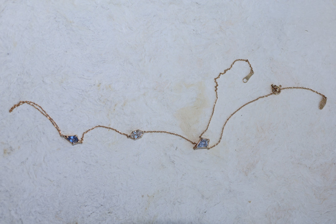 The Eden Hand Chain