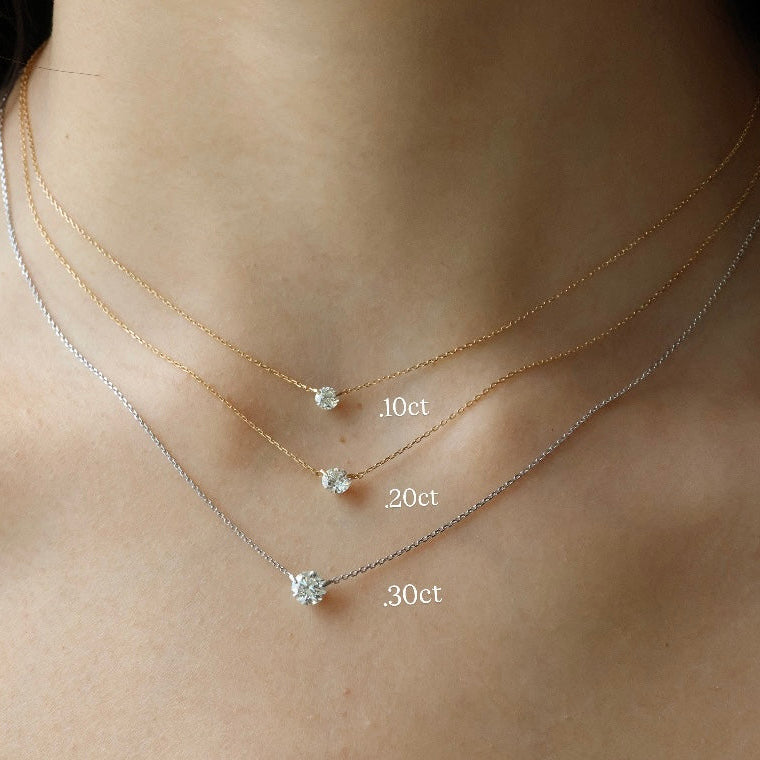 Floating Diamond .10ct.