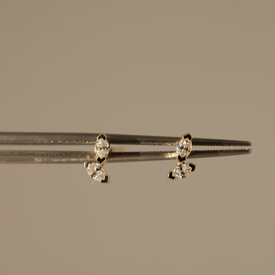 Marquise Dos Earrings