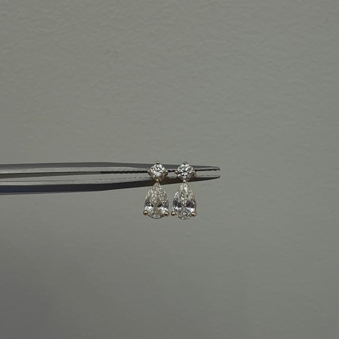 Leonora Diamond Round and Pear
