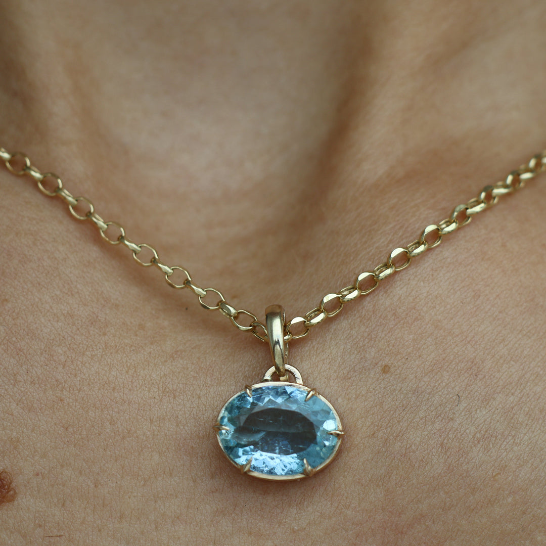 Knockout Aquamarine Pendant